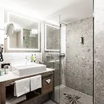 Der Engel 4* Grän