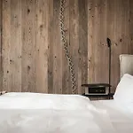 Hotel Der Engel 4*