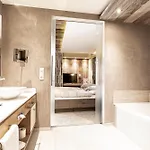 Der Engel Hotel 4*
